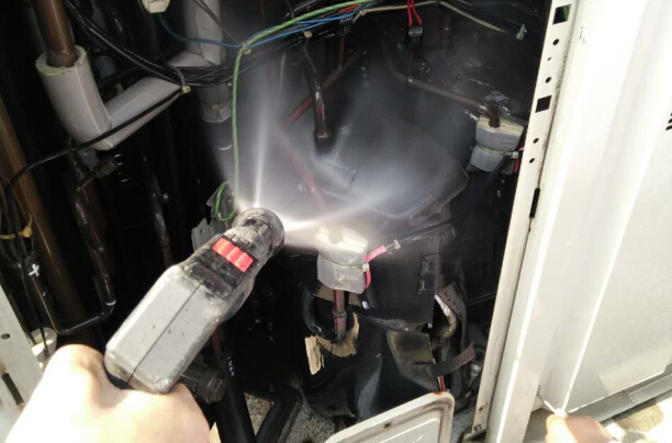 ������{(di��o)���B(y��ng)��ϴ